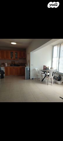 דירה, ז'בוטינסקי 4, גן שמואל, קרית מלאכי