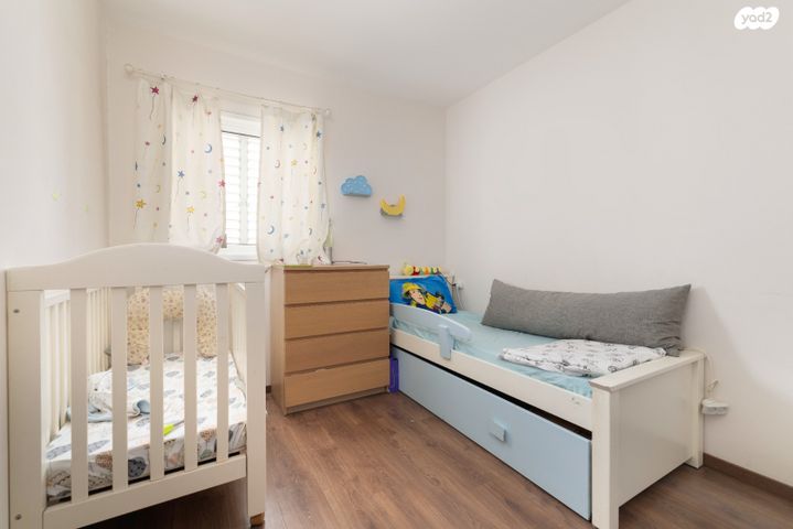 דירה, הר הצופים, רחובות ההולנדית, רחובות