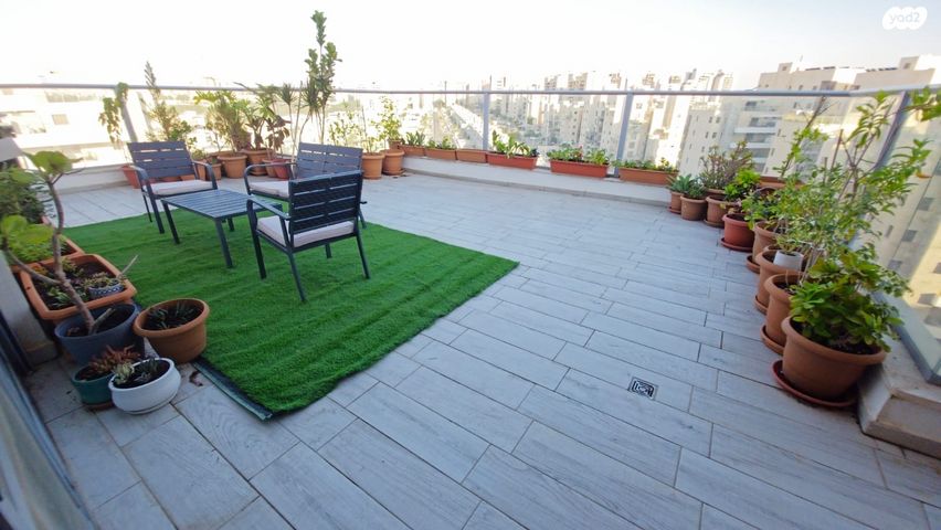 גג/ פנטהאוז