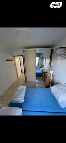 דירה, יעקב דוד קמזון, רמות, ירושלים