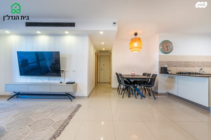 דירת גן, נתיבות 1, אחוזת דניה, חדרה