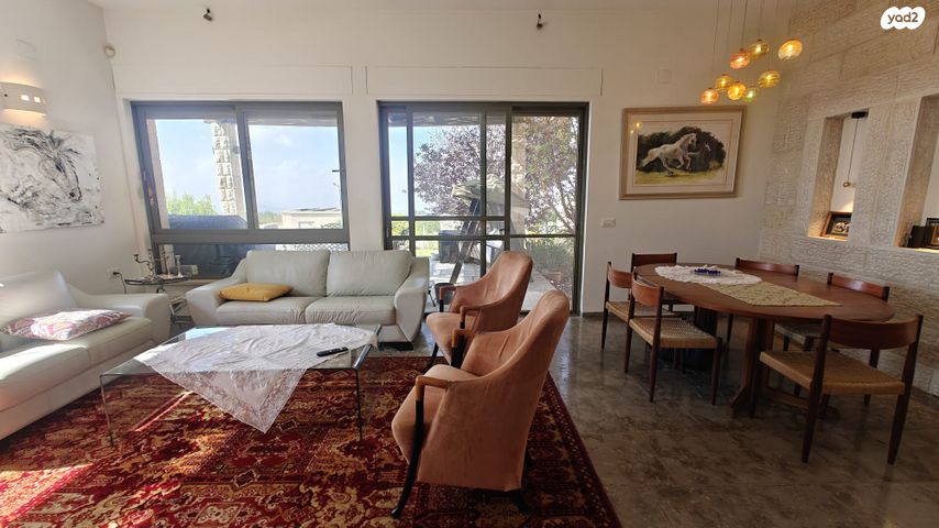 בית פרטי/ קוטג', לבון