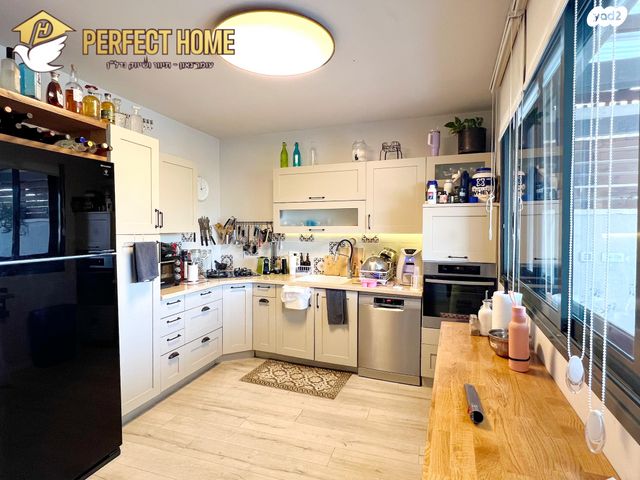 גג/ פנטהאוז, אודם, נוף הדר, כפר יונה