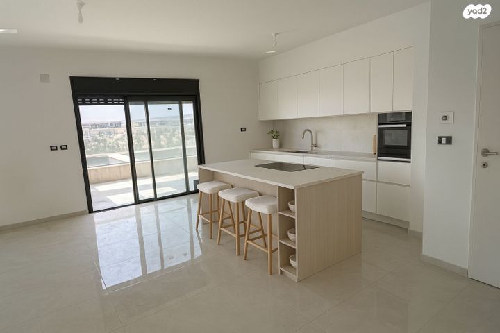 גג/ פנטהאוז, שכון עובדים, עפולה