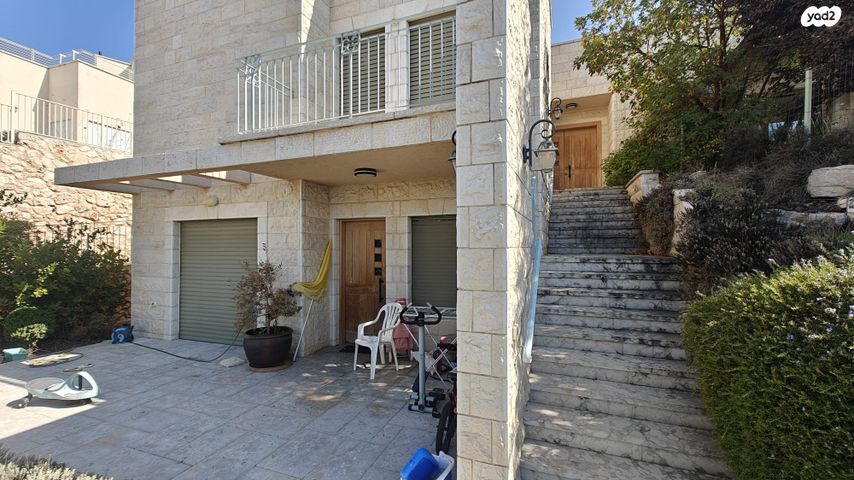 בית פרטי/ קוטג', לבון