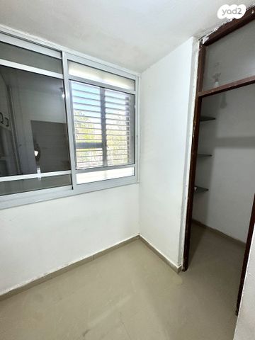 דירה, דימונה