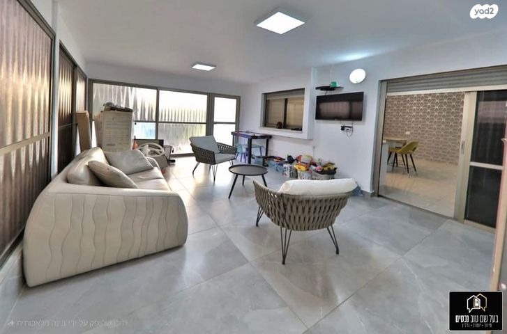 דירת גן, מרכז העיר, קרית אתא