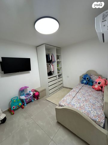 דירת גן, בזל, שכונה א', באר שבע