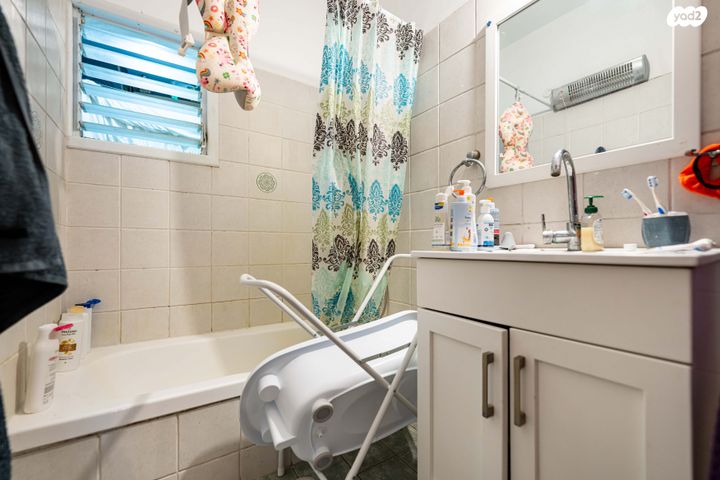 דירה, המבדיל 19, שכונת גפן, רמת גן