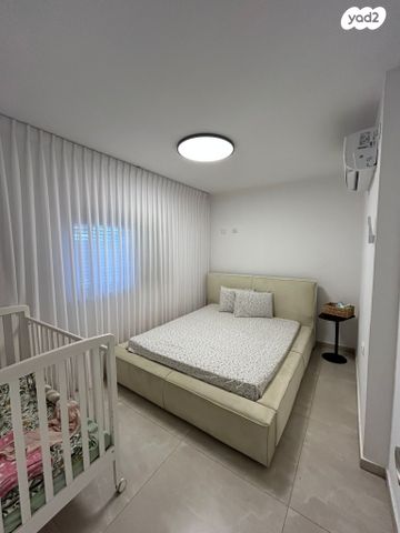 דירת גן, בזל, שכונה א', באר שבע