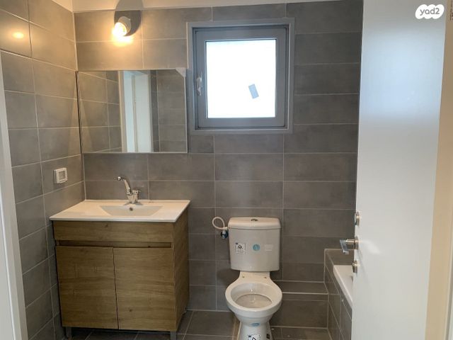 דירה, שדרות מנחם בגין, טירת כרמל