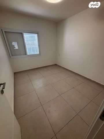 דירה, קרית ים ד', קרית ים