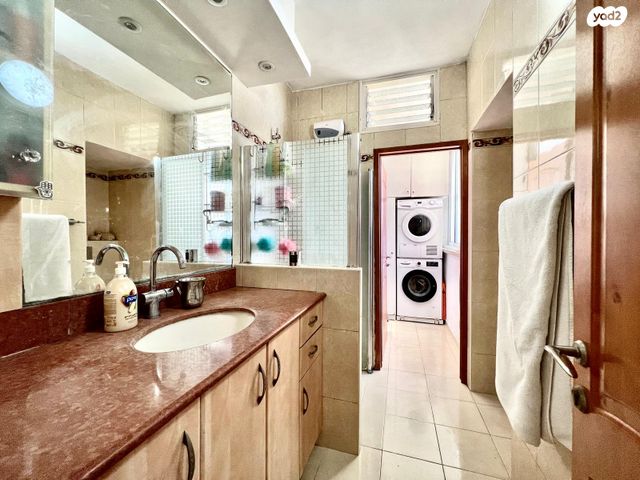 דירה, י.מ. פינס 16, נאות הרצל, נתניה