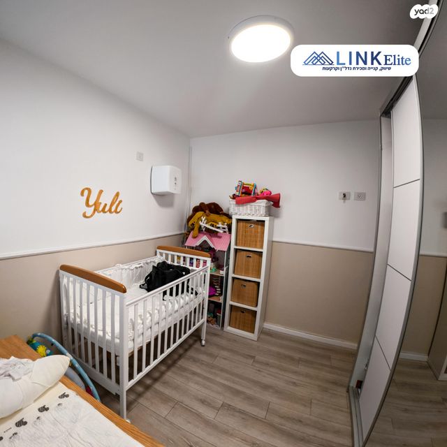 דירה, שדרות מנחם בגין, החותרים, טירת כרמל