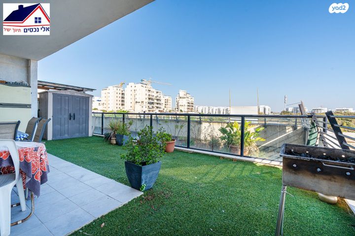 דירת גן, זית 11, החורש, חריש