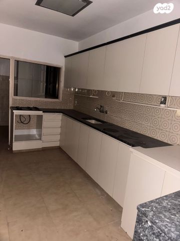 דירה, יהושע שטמפפר, לב המושבה / מרכז העיר, פתח תקווה