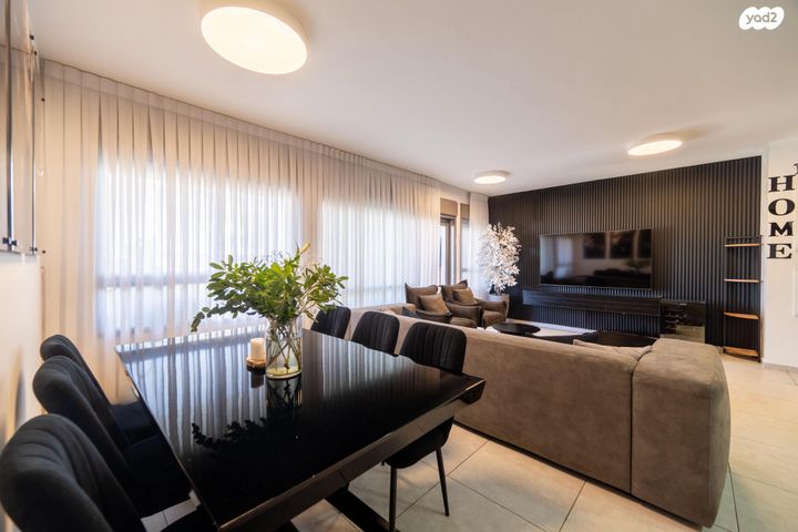 דירה, טופז, צמרות המושבה, באר יעקב