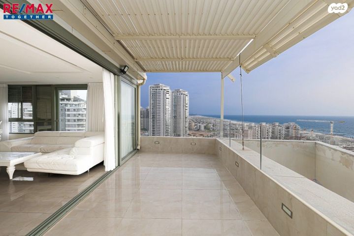 גג/ פנטהאוז, אקסודוס 12, מרינה, אשדוד