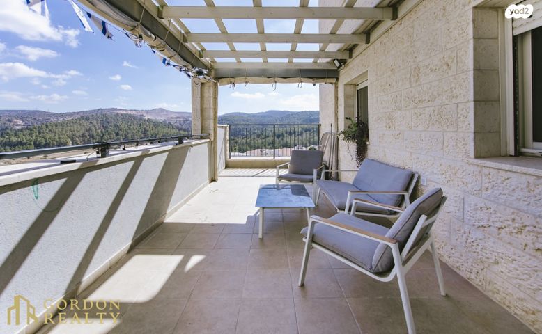 דירה, גבעת משקפיים, בית שמש