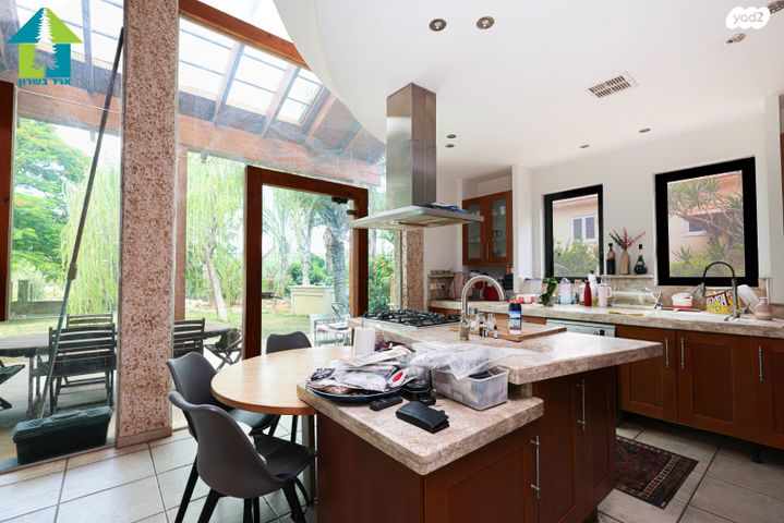 בית פרטי/ קוטג', בורגתה