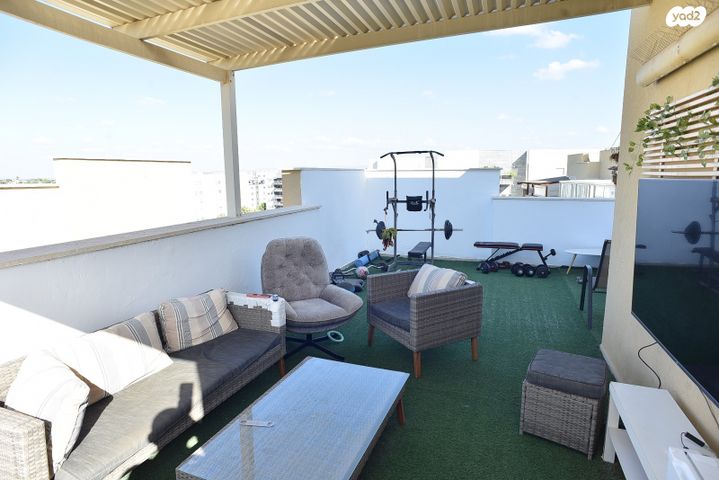 דופלקס, גדרה מזרח, גדרה