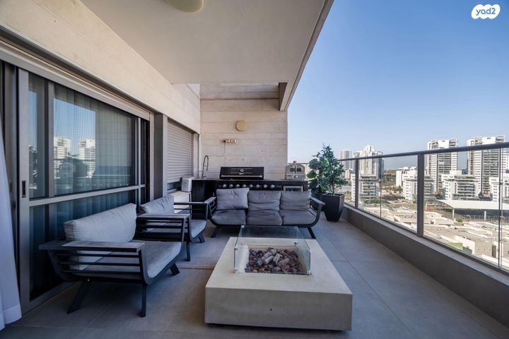 דירה, טופז, צמרות המושבה, באר יעקב