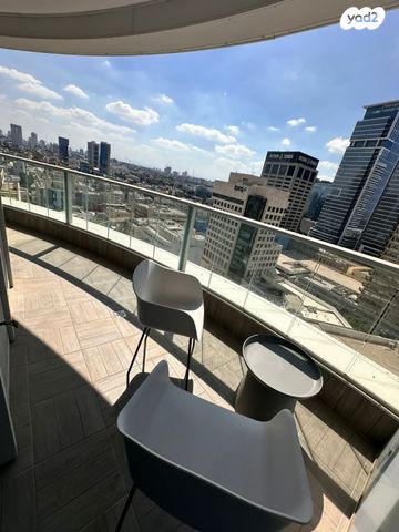 דירה, גרציאני יצחק 8, גני שרונה, קרית הממשלה, תל אביב יפו