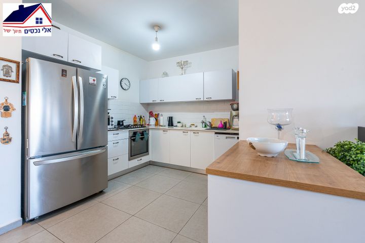 דירת גן, זית 11, החורש, חריש