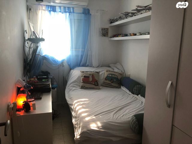 דירה, הרצליה