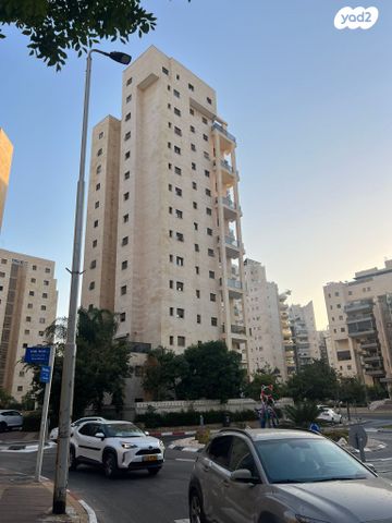 דירה, אהוד מנור 17, קרית אילון, חולון