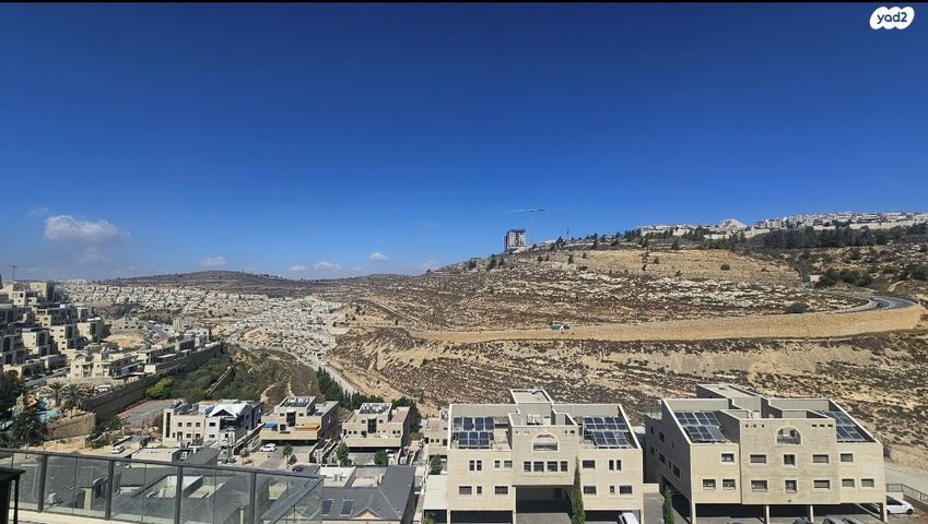 גג/ פנטהאוז, הכינור, שאר העיר, גבעת זאב