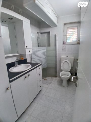 דירה, שדרות דגניה, קרית חיים מערבית, חיפה