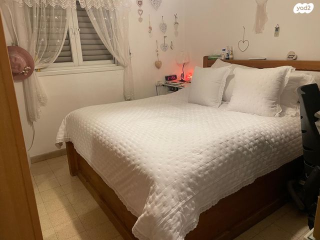 דירה, הרצליה