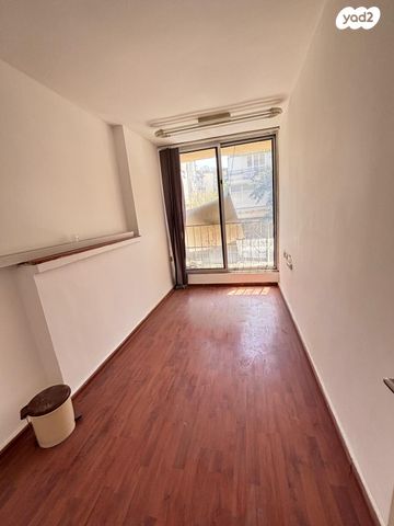 בניין משרדים, אלימלך, שכונת בן גוריון, מרכז העיר ג', רמת גן