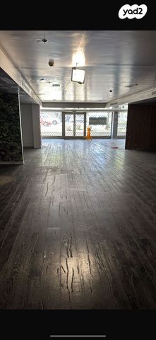 חנויות/ שטח מסחרי, הרצליה פיתוח, הרצליה