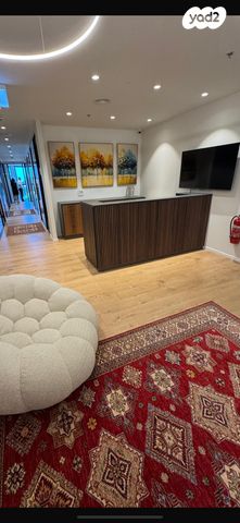 חנויות/ שטח מסחרי, הרצליה