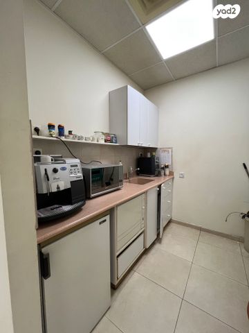 משרדים, חיים פקריס, פארק תמר, רחובות