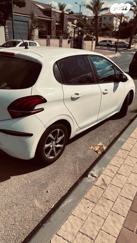 מודעת רכב פיג'ו 208