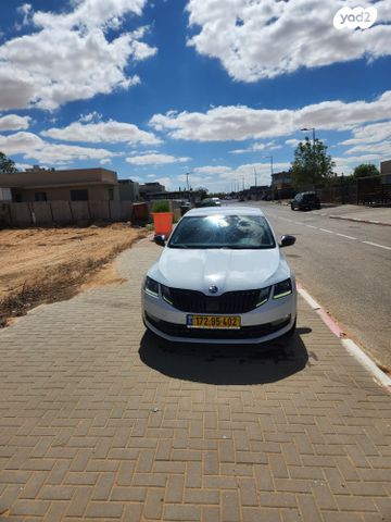 סקודה אוקטביה