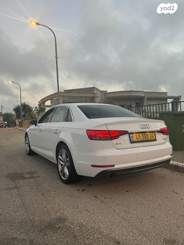 אאודי A4