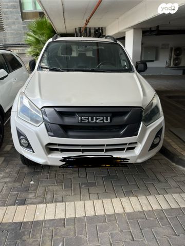 מודעת רכב איסוזו די-מקס