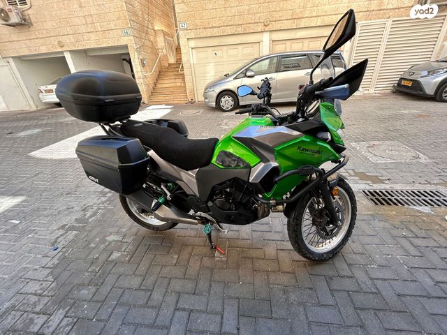 קאוואסאקי Versys-X 300