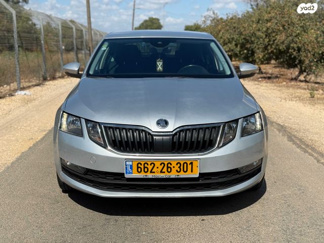 סקודה אוקטביה 