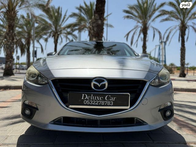 מודעת רכב מאזדה 3