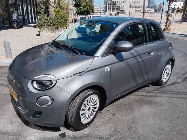 מודעת רכב פיאט 500E