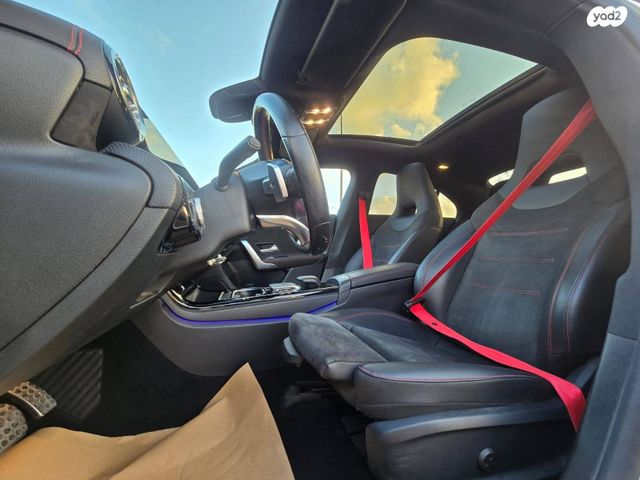 מרצדס-בנץ CLA