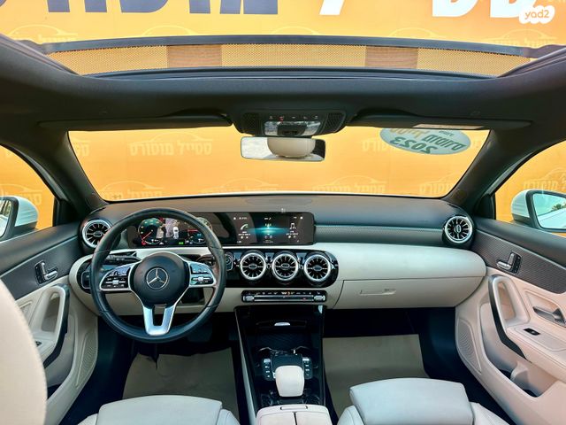 מרצדס-בנץ A-class