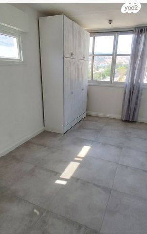 יוסף שפרינצק 29