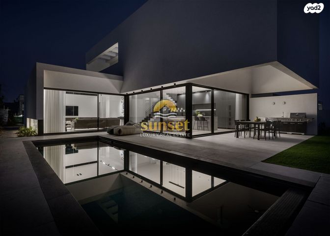 בית פרטי/ קוטג', 12, קיסריה