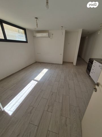 בית פרטי/ קוטג', כפר ורבורג